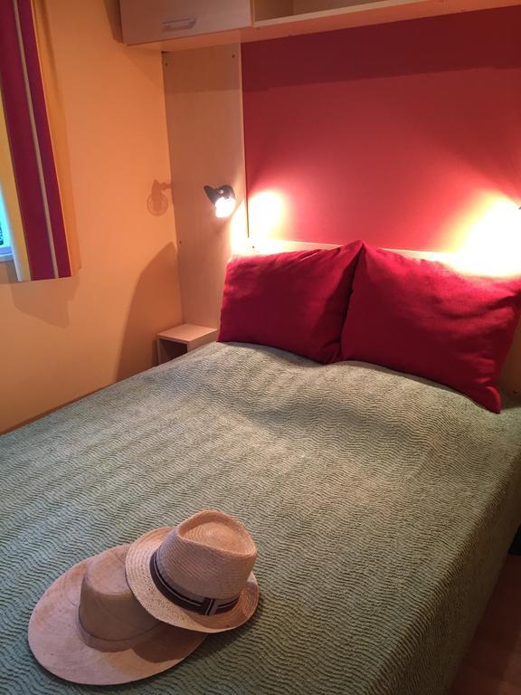 Camping Les Orangers San-Martino-di-Lota Luaran gambar