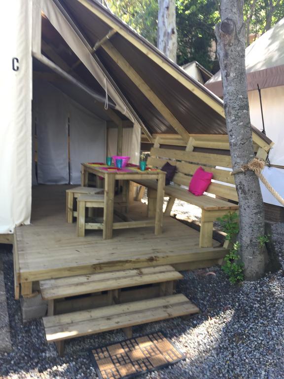 Camping Les Orangers San-Martino-di-Lota Bilik gambar