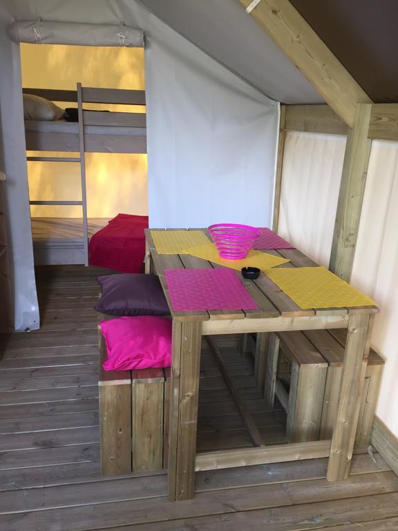 Camping Les Orangers San-Martino-di-Lota Bilik gambar